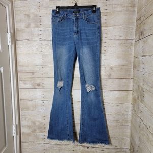 Pink label, distressed, flair, frayed hem, size 3, 33 inseam